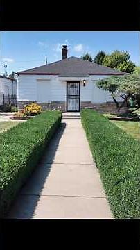 Michael Jackson’s childhood home remains top tourist spot in Gary Indiana