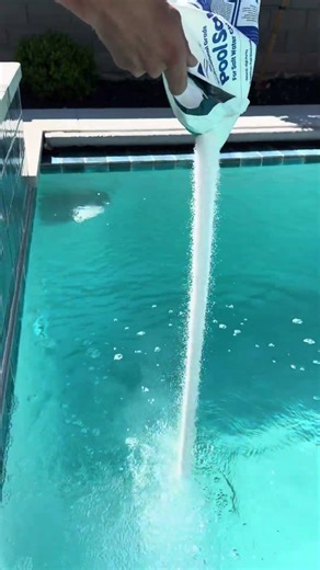 Satisfying Pool Chemical Pour 💧 Balanced & Crystal Clear | St. George Utah