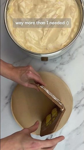 Marshmallow Glue for your #gingerbreadhouse - surprisingly effective!