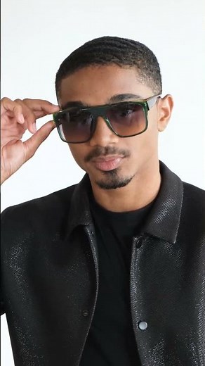 Solaires Tom Ford : Le look homme pour les fêtes | Lynx Optique Caraïbes