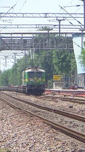 High Rise pantograph | Indian life lines