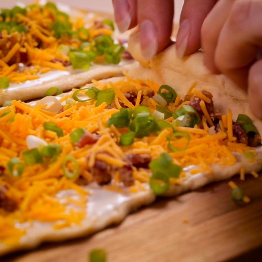 These easy, cheesy make-ahead appetizers are ready to roll (up!). Bacon-Cheddar Pinwheels recipe:https://www.pillsbury.com/recipes/bacon-cheddar-pinwheels/075a1c9c-b343-431f-a12b-d5d98c2a4001?utm_medium=social&utm_source=facebook&utm_campaign=11_2018_standard | Pillsbury