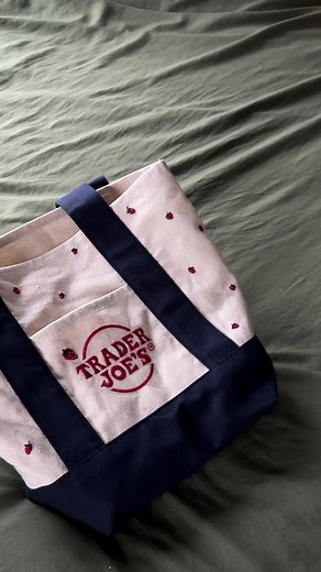 Trader Joe's Mini Tote Bag Embroidery Tutorial