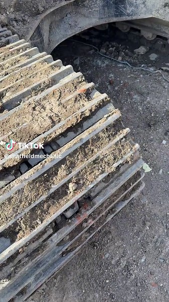 #fieldmechanic #heavyequipment #fieldrepair #feildtechoftictok