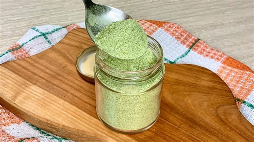 Homemade Flavored Sea Salt with Herbs and Lemon: Perfect for Meat, Fish & Veggies