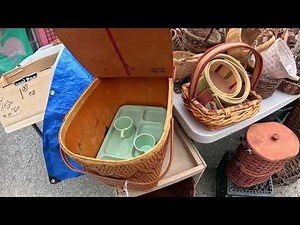 All the BEST SPOTS you can't miss: Full Video ➡️ #AmishFood #FleaMarket #Shipshewana #HiddenGem