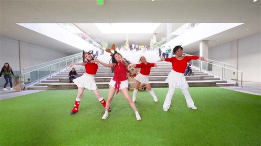 We’ll make your heart go “Biip” with this new cover!!! Check link in bio!! #xlov #kpop #kpopdance #dance #kpopdancecover