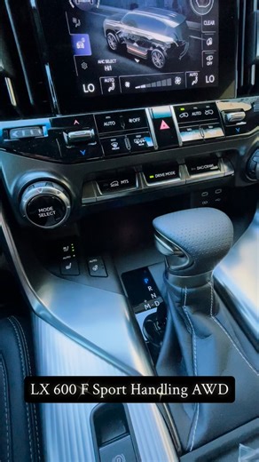 The cockpit on this LX is next level elite ✨ Check out the digital rearview mirror 🙌 | Bell Lexus North Scottsdale