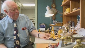 Vancouver’s iconic steam clock creator finally winding down - BC | Globalnews.ca