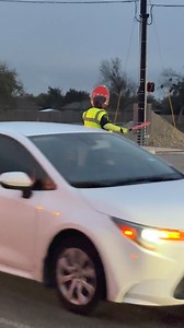 🚦👮‍♂️ Officer Donald Lundy: A True Traffic Hero! For the past two school semesters, Officer Lundy has gone above and beyond to ensure the safety of Cottonwood Creek Elementary students and help Hutto neighbors navigate the busy intersection at Limmer Loop. While we eagerly await the activation of the new signal lights, we’re incredibly grateful for his dedication to keeping everyone safe. Thank you, Officer Lundy, for your unwavering commitment to safety and service! 🦛🧡 #HippoNation #Communi