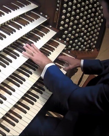 Sousa — The Stars and Stripes Forever | James Kennerley, organ