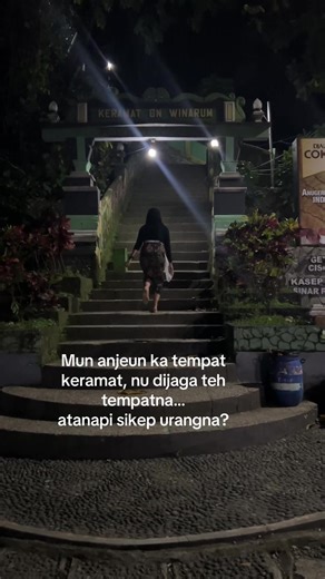 Ceuk carita kolot baheula, ieu tempat kungsi jadi tapak tilas karuhun nu nyepi, ngadoa, jeung ngalakonan tirakat. Di dinya, sepi na beda… lain matak sieun, tapi matak hormat. Angin siga nu nyarita, alam siga nu ngingetan: “Ulah sompral.” Lamun datang bari niat hadé, anjeun bisa balik bari hate leuwih tenang. #spiritual #spirituality #batin #keramat #meditation