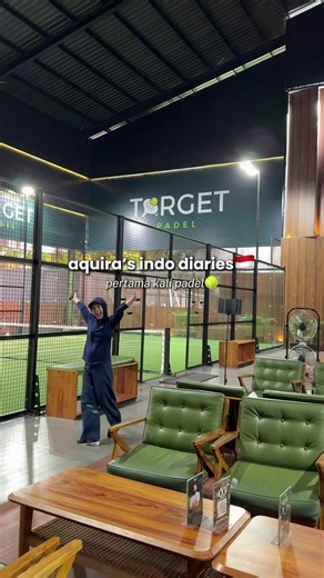 first timer padel bgt dan SERUUU moodnya bagus krn courtnya nyaamaan🥹💘 📍@Targetpadel.Ampera