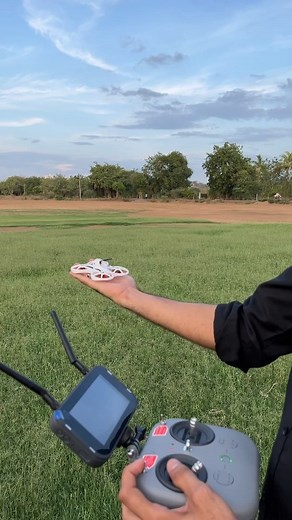 Jonu Jangir on Instagram: "Emax Ez pilot pro fpv racing drone Best beginner fpv drone #emax #fpv #drones #racingdrone #fpvdrone #freestyle"