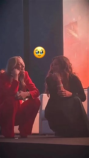 111K views · 2.5K reactions | 梁梁梁❤️‍啕❤️‍啕❤️‍啕 | Danielle savre & Stefania spampinato | Facebook