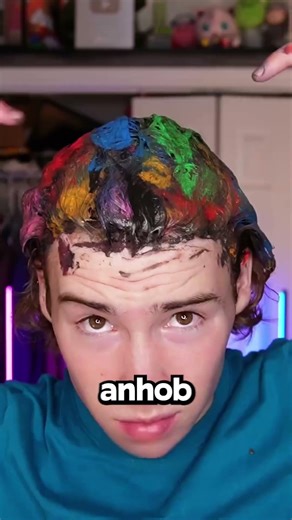 Nail polish on… hair?! 😨