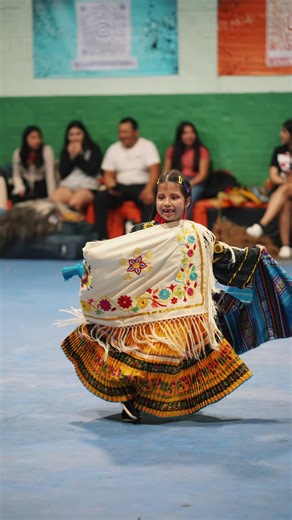 #ecuatorianosporelmundo🇪🇨🌏💫 #ecuatorianosporelmundo #Ecuatoriana #lalostudiosfilm #ecuatorianadance