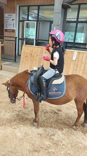 5.6K views · 22 reactions | Horseback riding while munching on melon—multitasking at its finest  #NanjingFun #Equestrian #Riding | NovaVids | Facebook