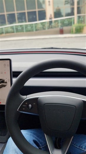 7.1K views · 36 reactions | No signal or gear selector stalks? Here's how to indicate turn signals and shift gears on the upgraded Tesla Model 3 'Highland' #tesla #Teslamodel3 #ev #teslamalaysia | SoyaCincau.com | Facebook