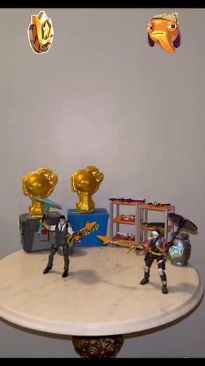 Fortnite mythic golden fish unboxing🔫 #fortnite #midas #jules #suprise #suprisetoys #fortnitetoys #fortnitemerch #toys #toy #unboxingtoys #fortnitemidas #fortniteskins #fyp