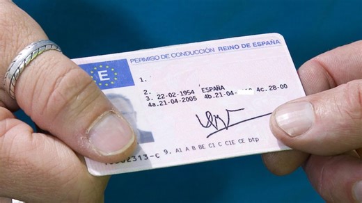 La DGT pone en marcha el canje digital del carnet de conducir: ¿a quién va dirigido este trámite?