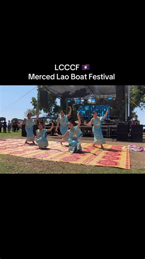 Laos Boat Festival: Join the Celebration!