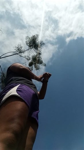 Jaqueline Baltazar on Instagram: "Uff hoy tocaron cambio de ritmo, más 2K de calentamiento y 2 de enfriamiento, lento pero seguro #running #orizaba #runninggirl #run #runneer"