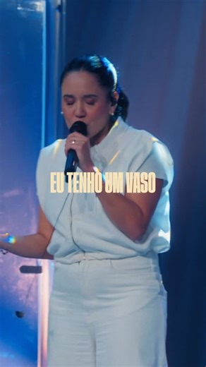 Nathalia de Oliveira | Sem palavras pra agradecer a Deus por todos que me encorajaram a não desistir, sem sombra de dúvida essas canções que irei compartilhar com... | Instagram