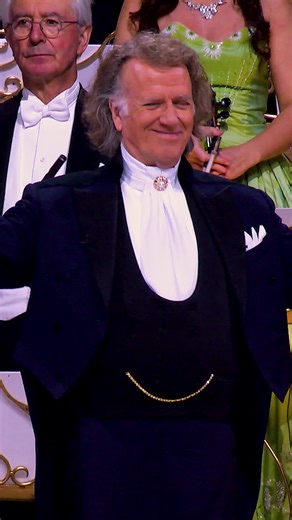 André Rieu's 2026 Tour Kicks Off!