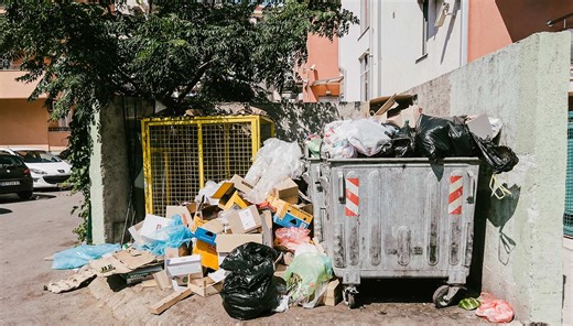 Multe per rifiuti non differenziati in condominio | chi paga? Cosa dice la legge