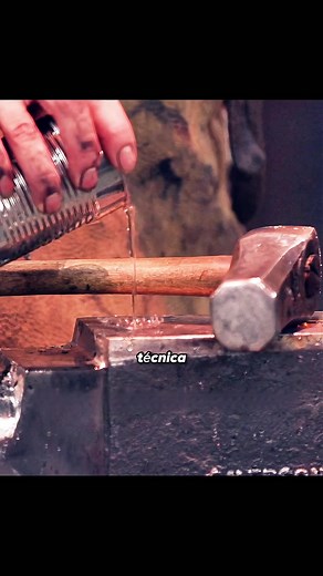 Forja con agua: la técnica de Ilia para revivir acero antiguo