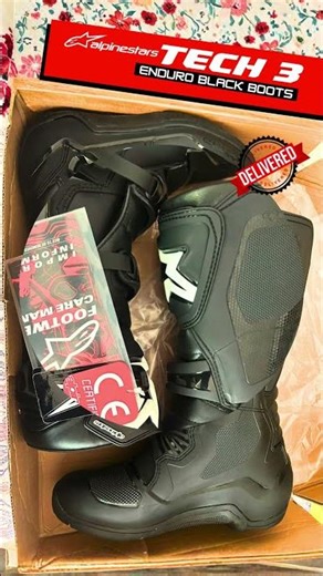 Delivered to the Trail-Ready Rider! | ALPINESTARS TECH 3 ENDUROBLACK BOOTS