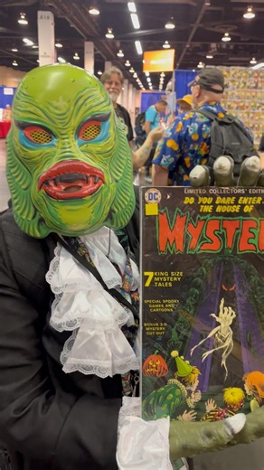 Wondercon Creature of the black lagoon cosplay