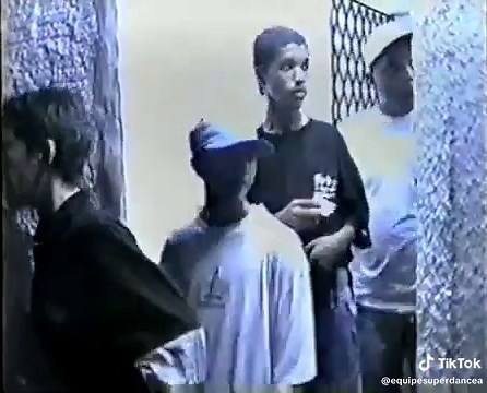 Reviva a Era de Ouro do Funk com Super Dance Agigante