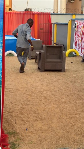 Ijebu is one of our best dancers. Weekend Dance Challenge: any parent who beats Ijebu in this Dance Challenge goes home with a special gift. . . Happy Agidigbo Family Funfair🥳 Where the fun is endless 🤩 #Agidigbofamilyfunfair #Agidigbochildrencarnival #Agidigbochristmasfunfair | Agidigbo 88.7 FM, Ibadan