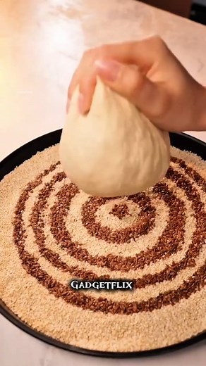 Amazing new life hacks |👌🏼👍🏼 . . . . . . . . #lifehacks #usefull #wow #5minutecrafts #kichen #hacks #amazing #tips #tricks #trending #viral #viralvideos #instagram | Reel Videos