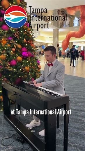 4th Year in a Row 🎄 | Milosz Performs at Tampa International Airport