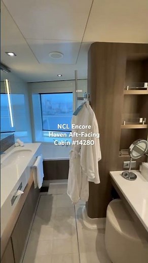 Discover the NCL Haven — Encore Cabin 14280