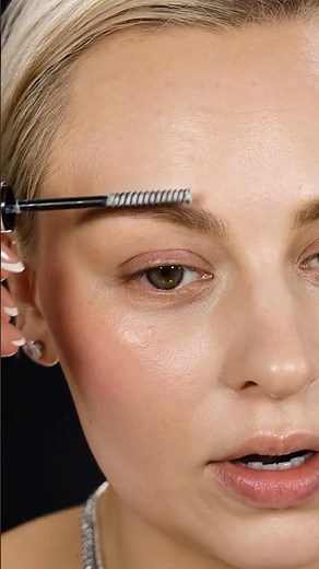 Watch this if you have sparse eyebrows!