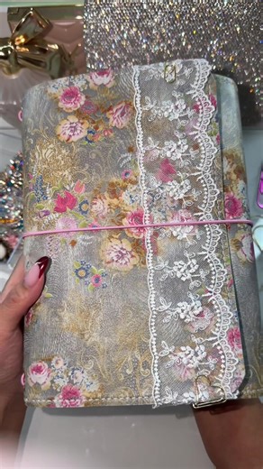 Creative Journal Decoration Ideas: Mermaid vs Victorian Themes