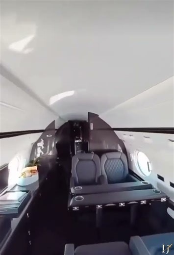 Gulfstream G280 Tour: Luxury in Every Detail! ✈️ #GulfstreamG280 #PrivateJetTour #LuxuryAviation