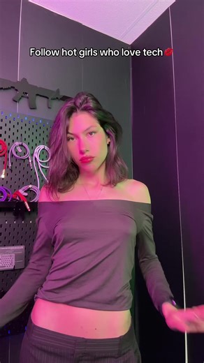 #hottechfinds #techlover #cautionhot #techiebabes #viraltech