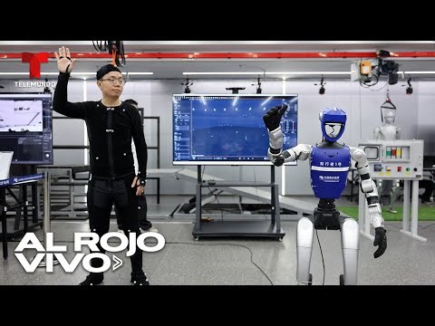 Robots humanoides compiten contra humanos en un maratón en China | Al Rojo Vivo | Telemundo