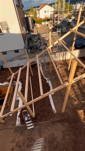 Der erste Teil steht #dashaus # | The Real Life Guys