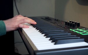 Piano & pad 演示- Nektar Impact LX61 结合 MainStage 3