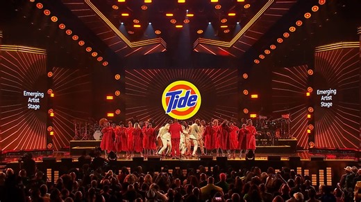 This year Arthur and Friends Community Choir literally raised the roof in the Orleans Arena as part of the Tide emerging artist stage! To see more bonus footage visit www.stellarawards.com #thestellars #stellarawards #emergingartist #newartist #gospelmusic #tidelaundry | Stellar Gospel Music Awards