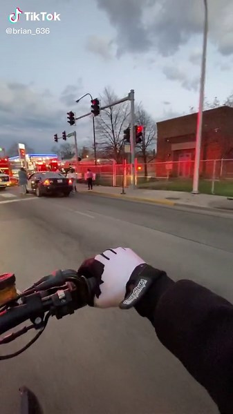 Brian 636 (@brian_636)’s videos with Rise Up - Andra Day