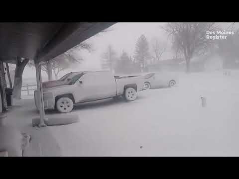 Blizzard conditions in Nebraska and Iowa bring heavy snowfalls, high wind and covers roads