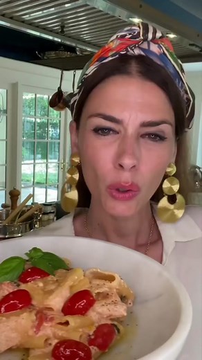 This ricotta pasta is so rich in flavor - just like you are. Just like my mamma made this tomato ricotta pasta at least once a month, I love making it all year round. The pasta I used here is called Paccheri. I sometimes add chili peppers to give it some extra passion. 🌶 Remember to pre-order my cookbook, available now. Link is in my bio. I've put together my favorite recipes and stories that made me The Pasta Queen. This is my labor of love, and I can't wait to share my passion for pasta with 