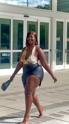 Valbaby Daily | Ladies and Gentlemen… #Valbabyyy 😍😩👸🏾 #TBBWorldClassQueen follow @thebaby.blog for more ❤️‍🔥 #fashionblog #TBB #thebabyblog #valbabyyy... | Instagram